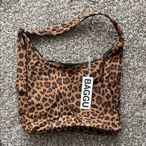 Baggu Brown Leopard Print Nylon Shoulder Bag